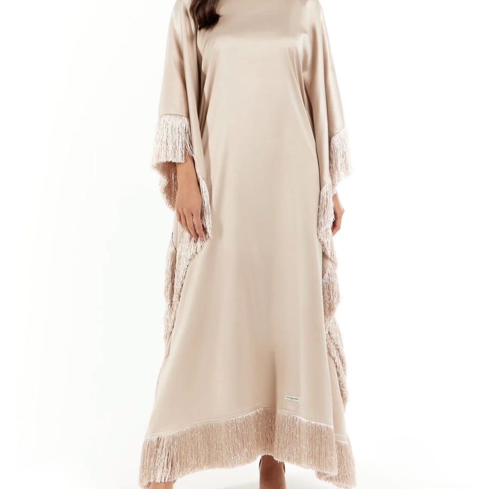 A beautiful dress by the giving moment